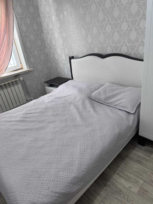 Продам спальный гарнитур