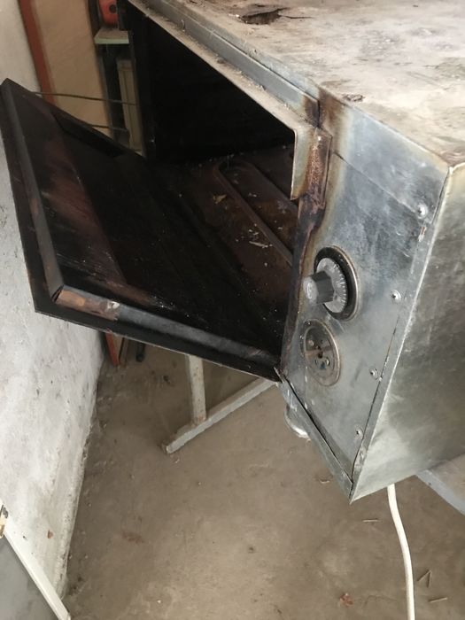 Продам духовку