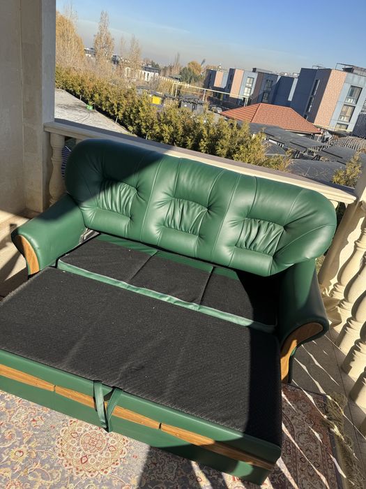 Продам диван с креслом, в отличном состояний