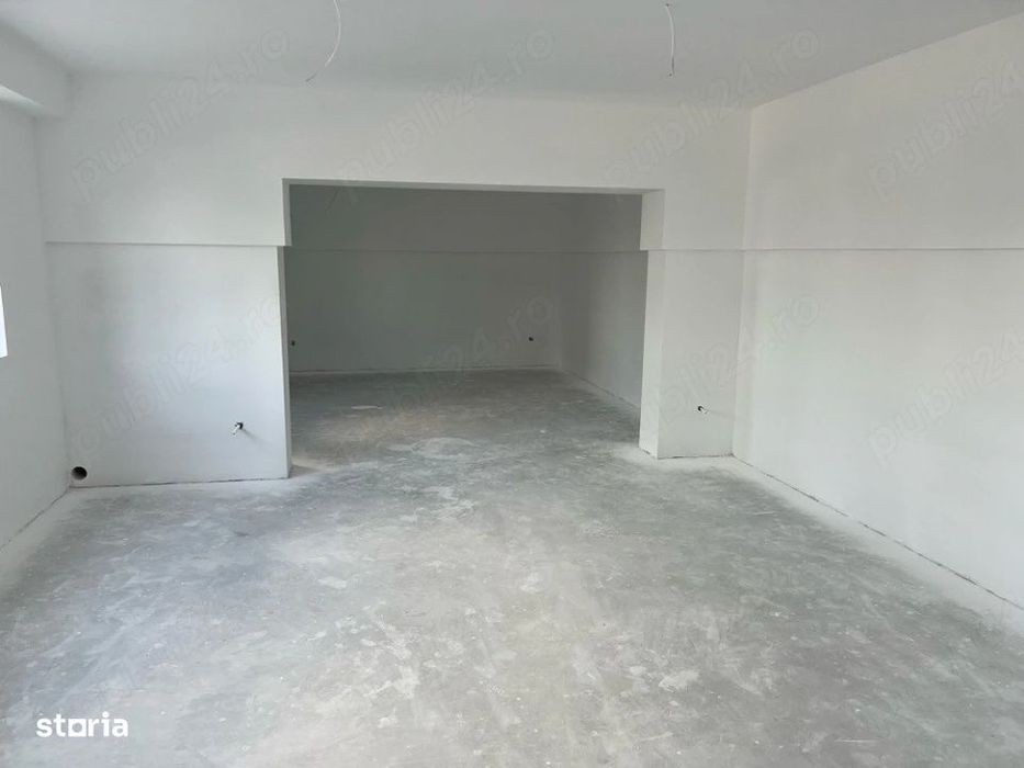 Spatii Comerciale\82mp\116mp\Parter\Complex Nou\Giulesti