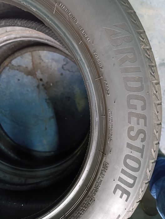 Anvelope de vara 235 55 18 Bridgestone dot 2023