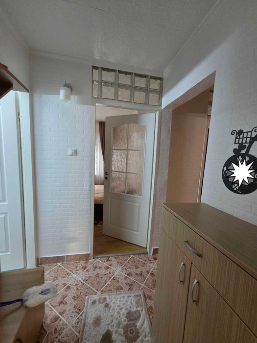 Apartament de vānzare 3 camerā