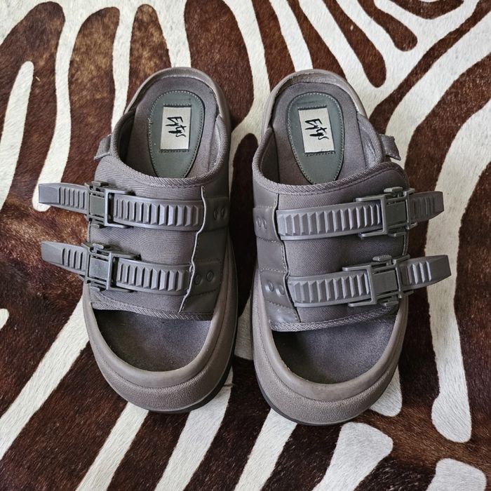 Eytys Capri Sandal RU 39