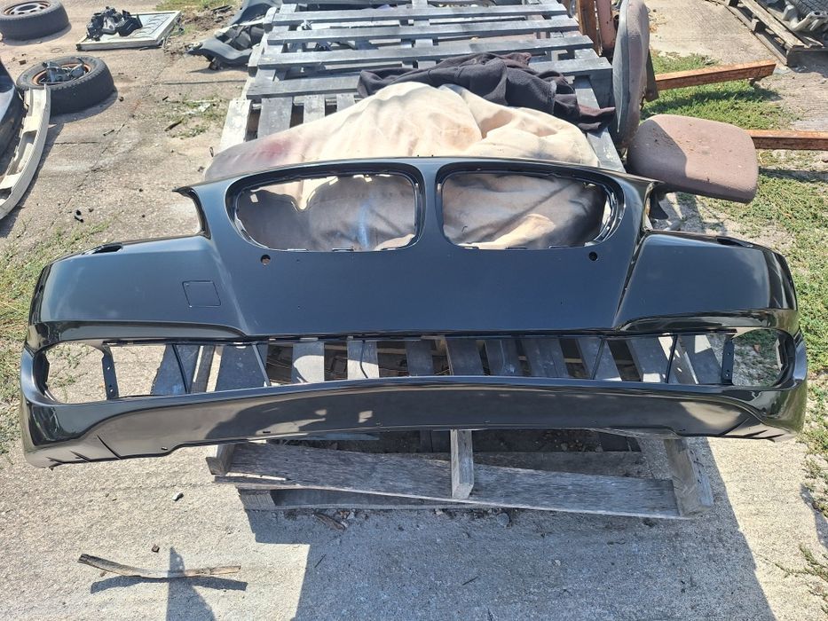 BMW F10 F11 5 Series  2009-2015 Година  Предна Броня БМВ 5 Серия Ф10