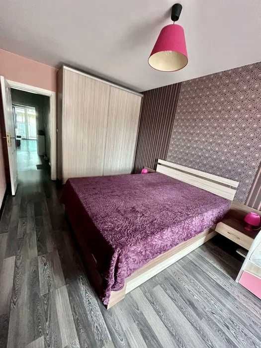 Дава се под наем Двустаен апартамент в София, Център - 64 кв.м за 460 € - Снимка #2