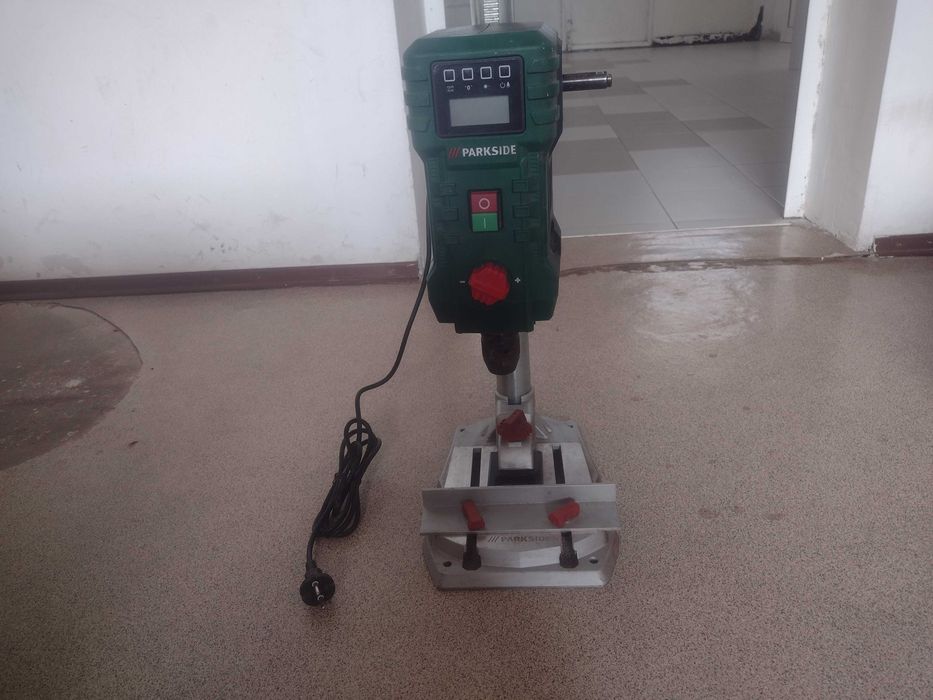 Настолна бормашина / колонна бормашина (drill press) - компактен модел на Parkside