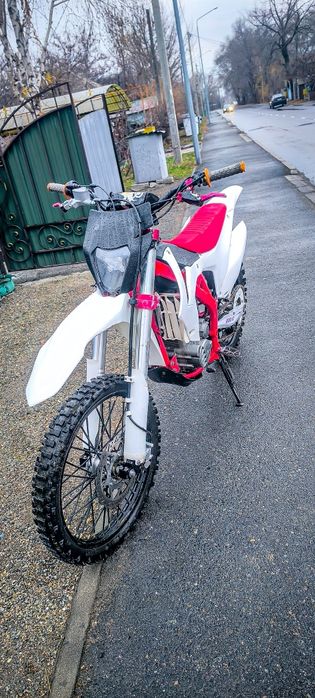 Продам эндуро 250 куб