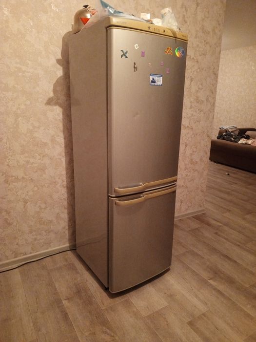Продам холодильник Б/У