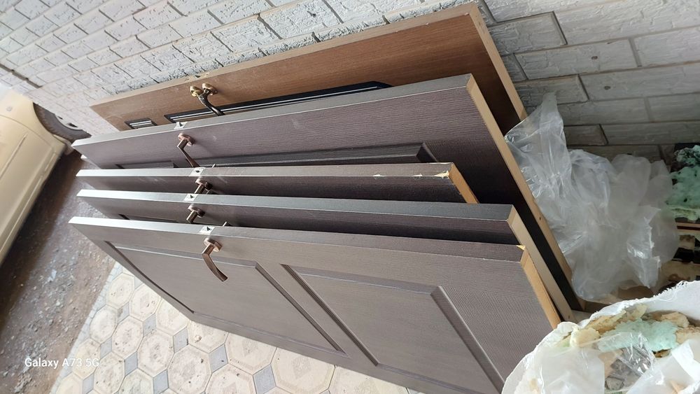 Двери межконатые