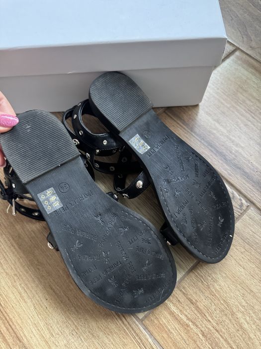 Сандали Patrizia Pepe 34 номер