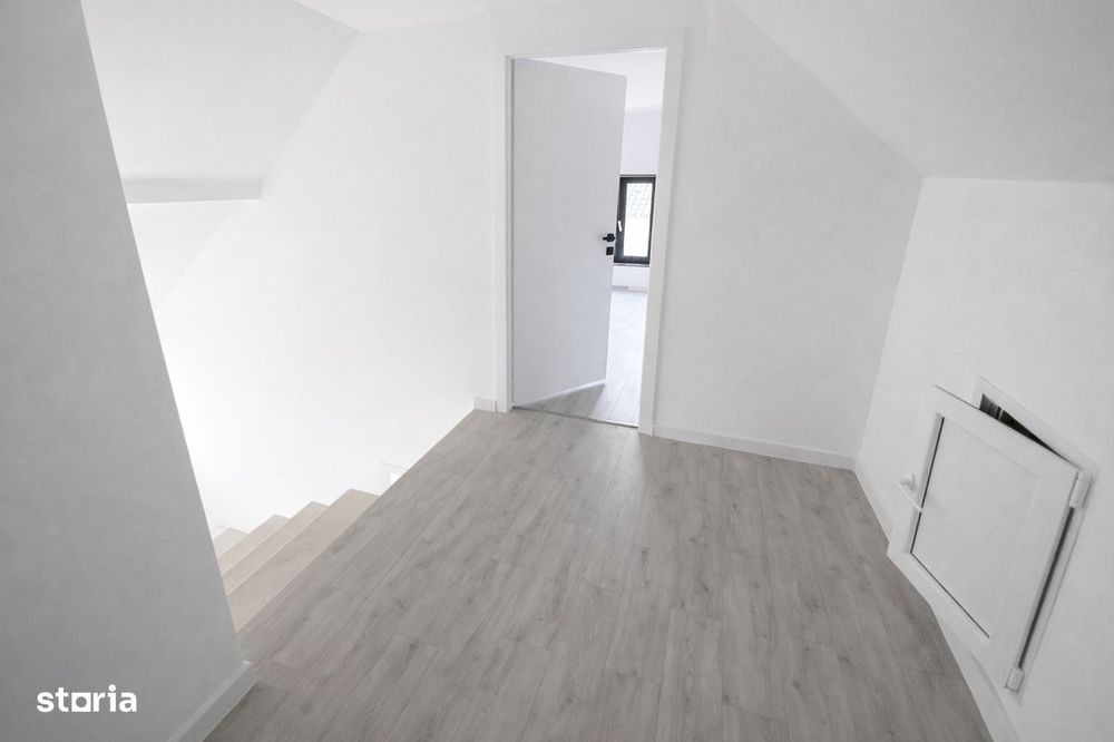 Casa de vanzare Holboca Iasi 5 camere/ 2 bai 135.000 euro