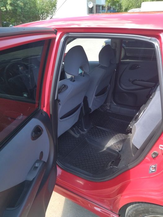 Honda Jazz 2002год