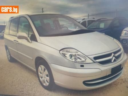 Автомобил Ситроен Ц8 2.2HDI