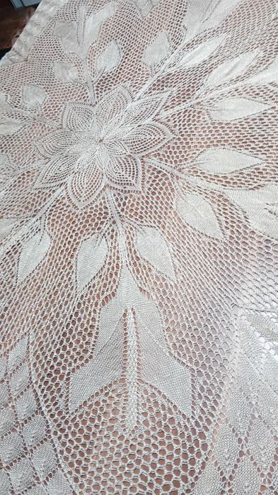 Ръчно плетени покривки за  маса