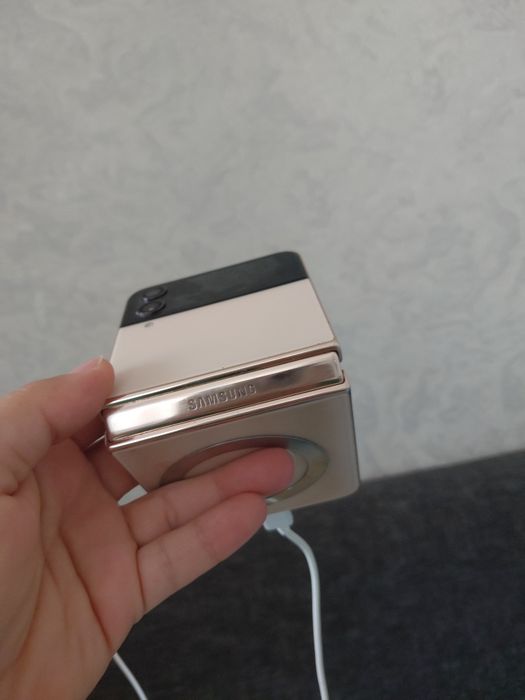 Обмен Самсунг галакси Z flip 4 на айфон выше 11 про