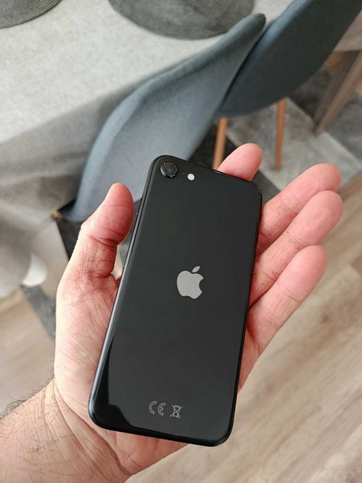 Iphone SE в много добро състояние