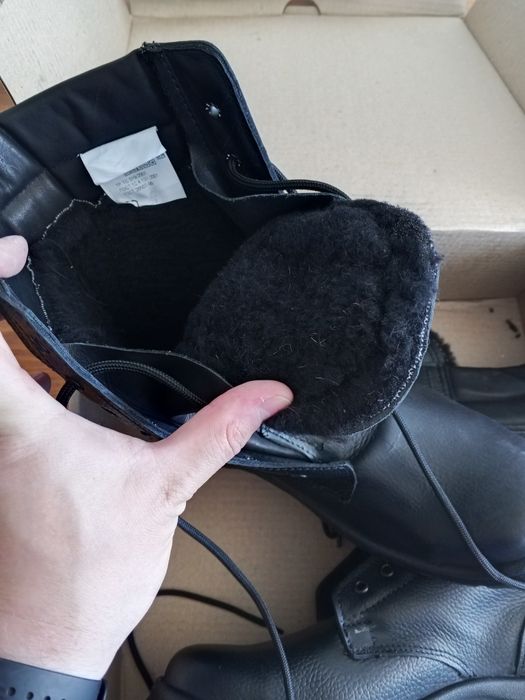 Продам берцы новые 45 размер