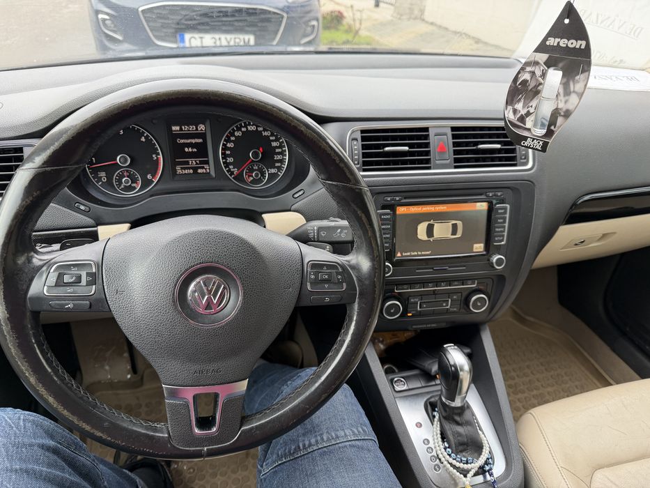 Volkswagen Jetta 1.6 TDI, 08.2011, Automata
