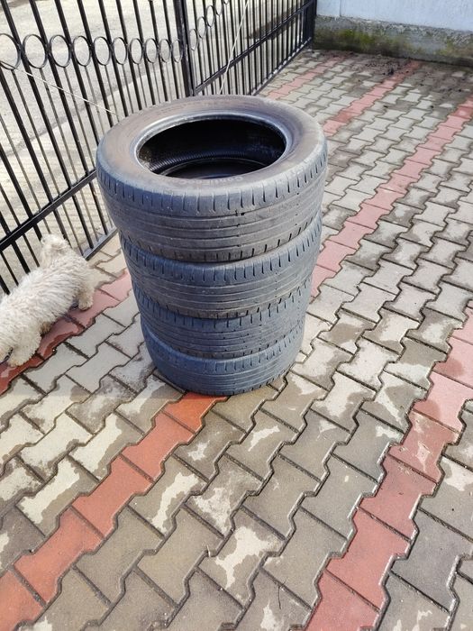 Vand 4 cauciucuri continental  205/55/16