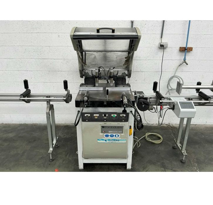 Mașină Automată de Debitat Profile ALUM&PVC (Q400) - FOM INDUSTRIE