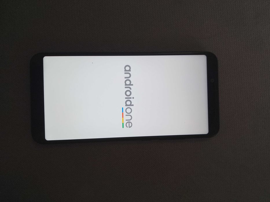 Vând telefoane mai multe modele