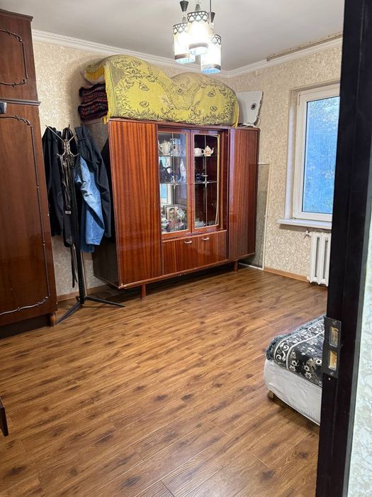 Квартира на Ц6-метро Минор 4/4/4 общ пл 100м /77 серия