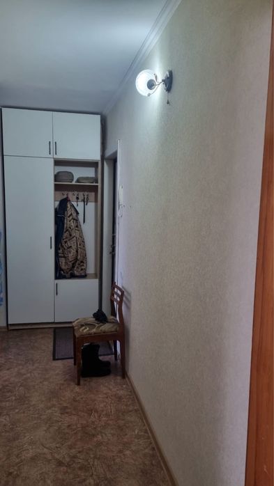 Продам 2 х ком Караван