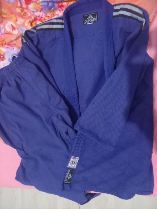 Кимоно для дзюдо Adidas