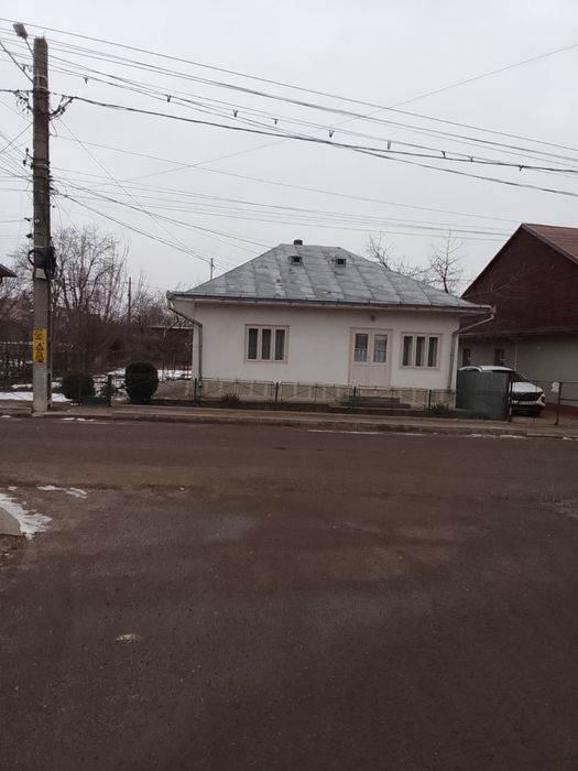 Vand casa 120mp + anexe, teren 900mp