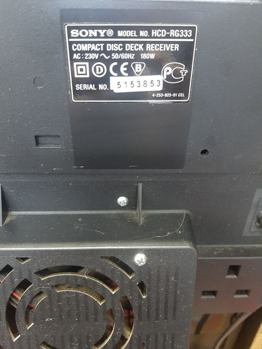 Combina muzicala Sony.