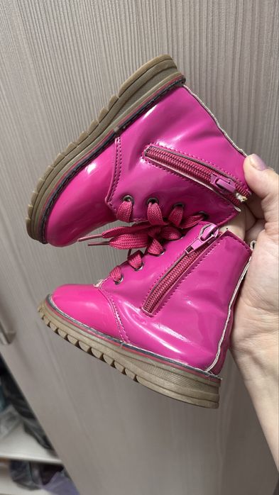 Отдам сапожки весна