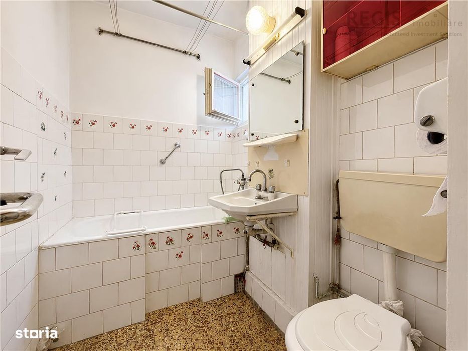 Apartament cu 3 camere de vanzare in zona Grivitei