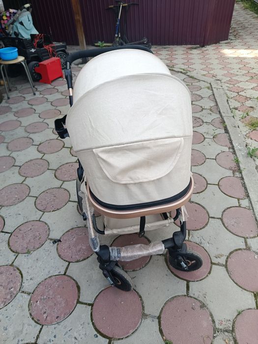 Продаю коляску детскую