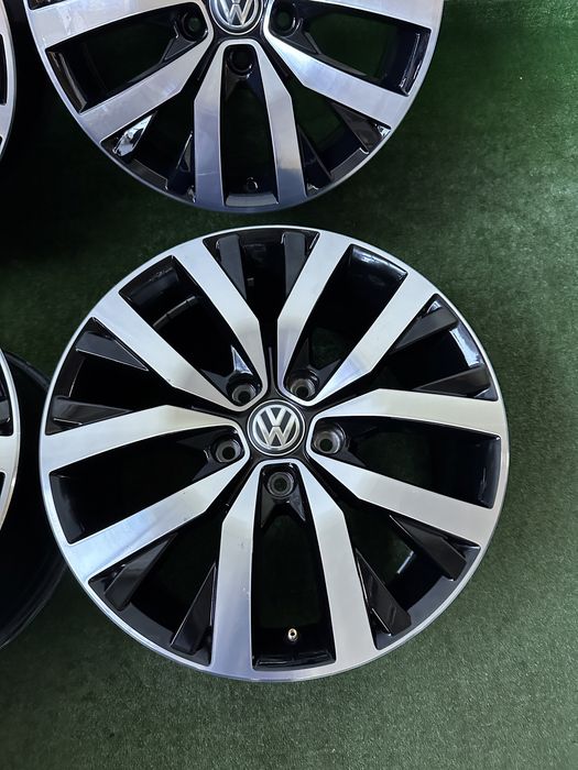 Jante VW T5-T6 Caravelle,Califirnia,Multivan -TOLUCA-R 18