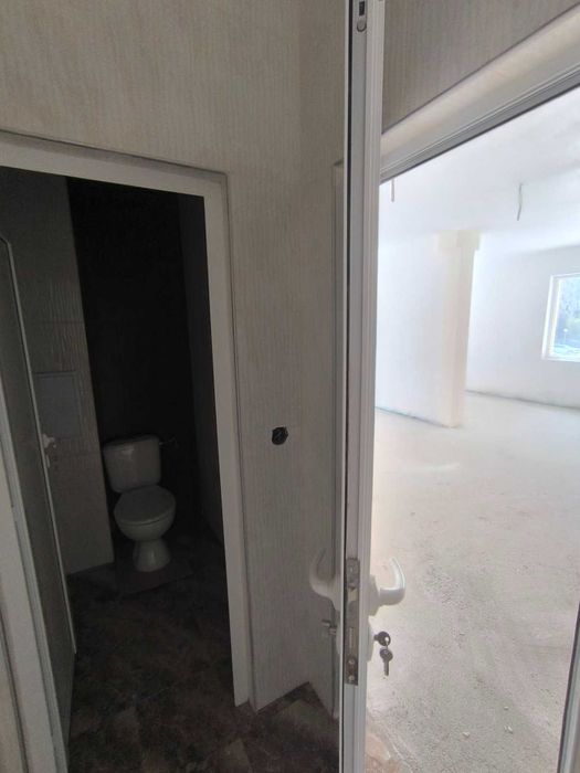 Дава се под наем Офис в Пловдив, Кючук Париж - 80 кв.м за 408 € - Снимка #12