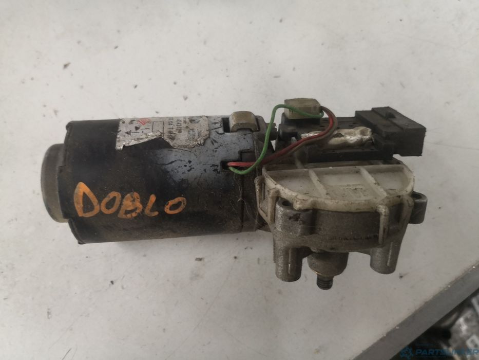 Motoras Stergatoare Fiat Doblo Mpv (119, 223) [ 2001 - > ] Oem 6434349