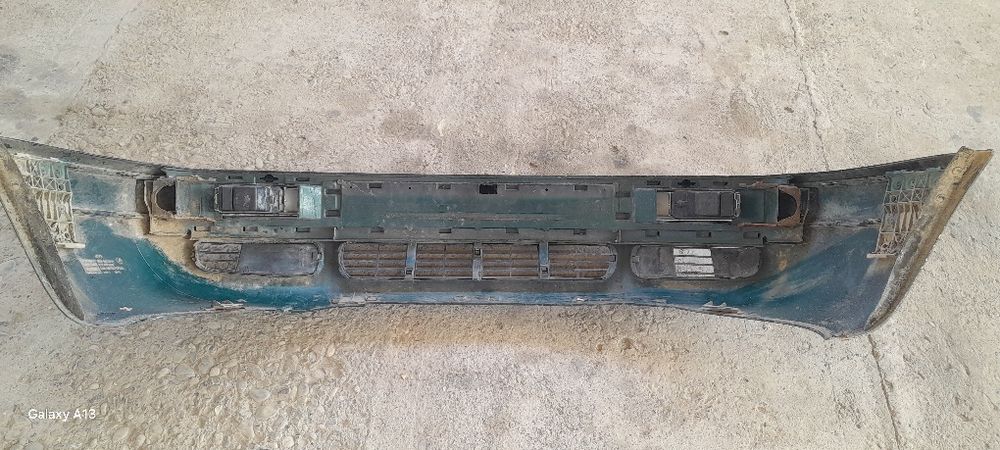 Автозапчасти на ауди б4