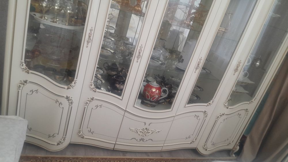 Продам белорусский шкаф