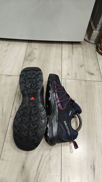Salomon  mărimea  38.5