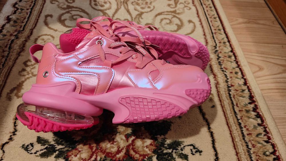 Розови дамски маратонки