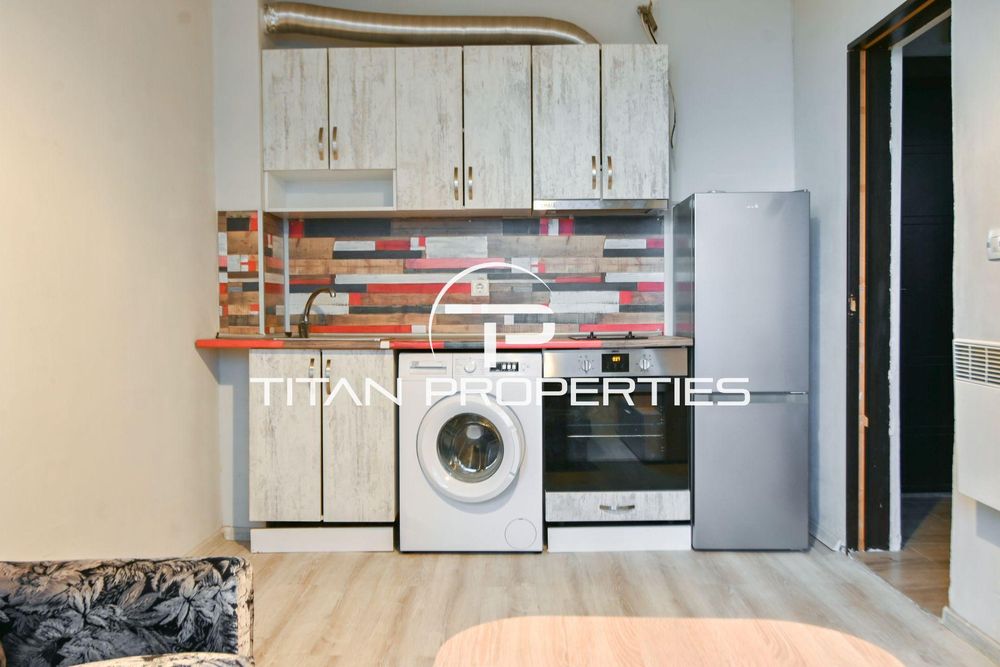 Дава се под наем Двустаен апартамент в София, Банишора - 50 кв.м за 498.27 € - Снимка #3