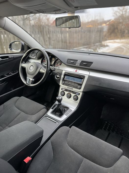 Vw Passat b6 Euro 5 2.0TDI  220.000 km reali