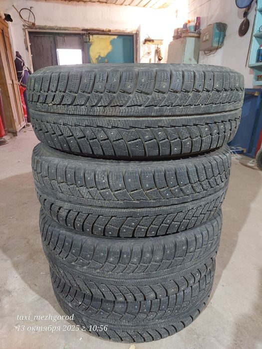 Зимние шины комплект
