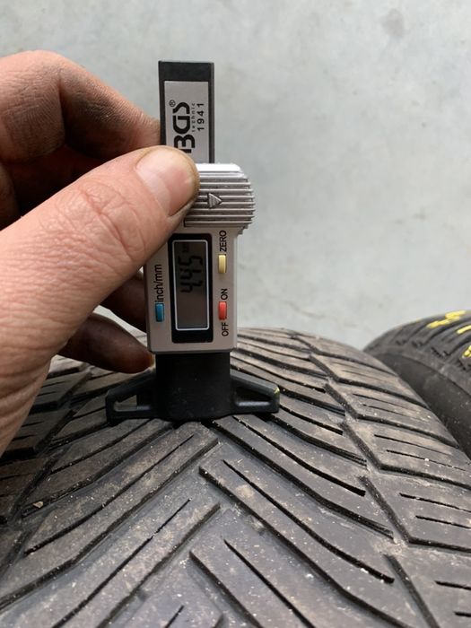 Anv M+S 215/60/16 Michelin/Continental dot 2018