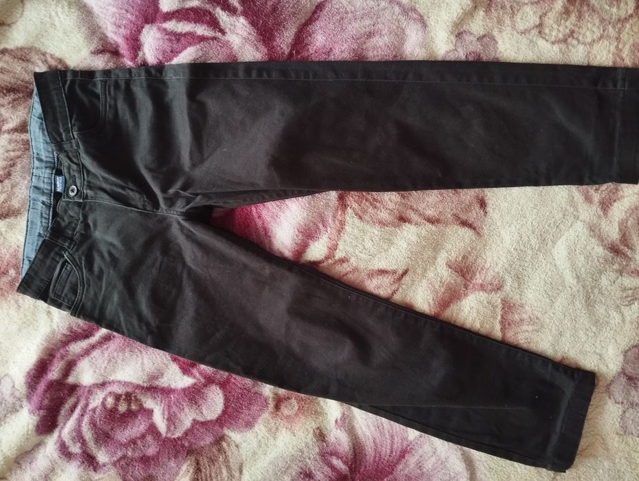 Брюки б/у LC Waikiki 2000тг.