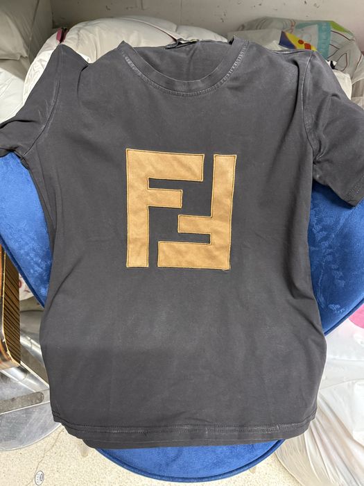 Дамска мерна тениска с букви