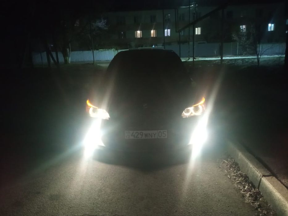 Продам автомобиль BMW 525I