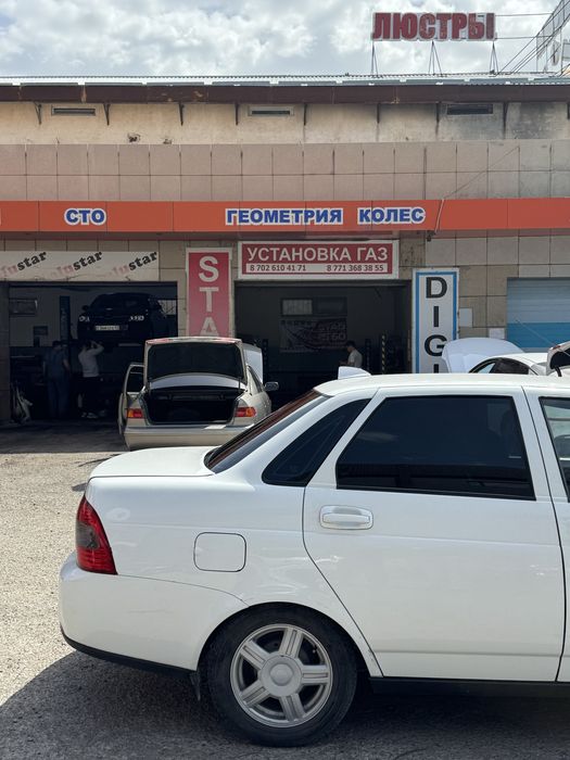 Приора 2011 года