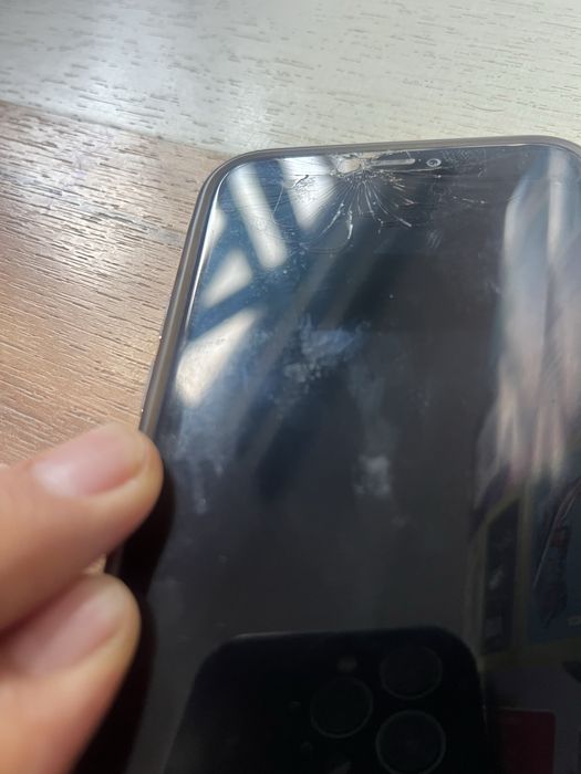 Iphon 11 pro 64/70