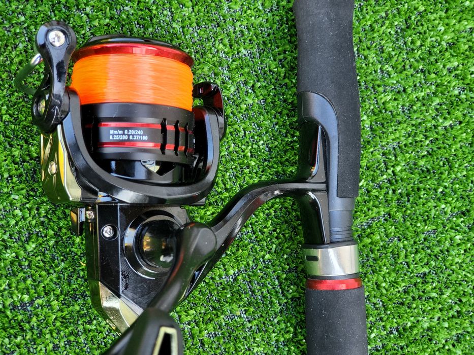 Комплект  въдица + макара за плувка